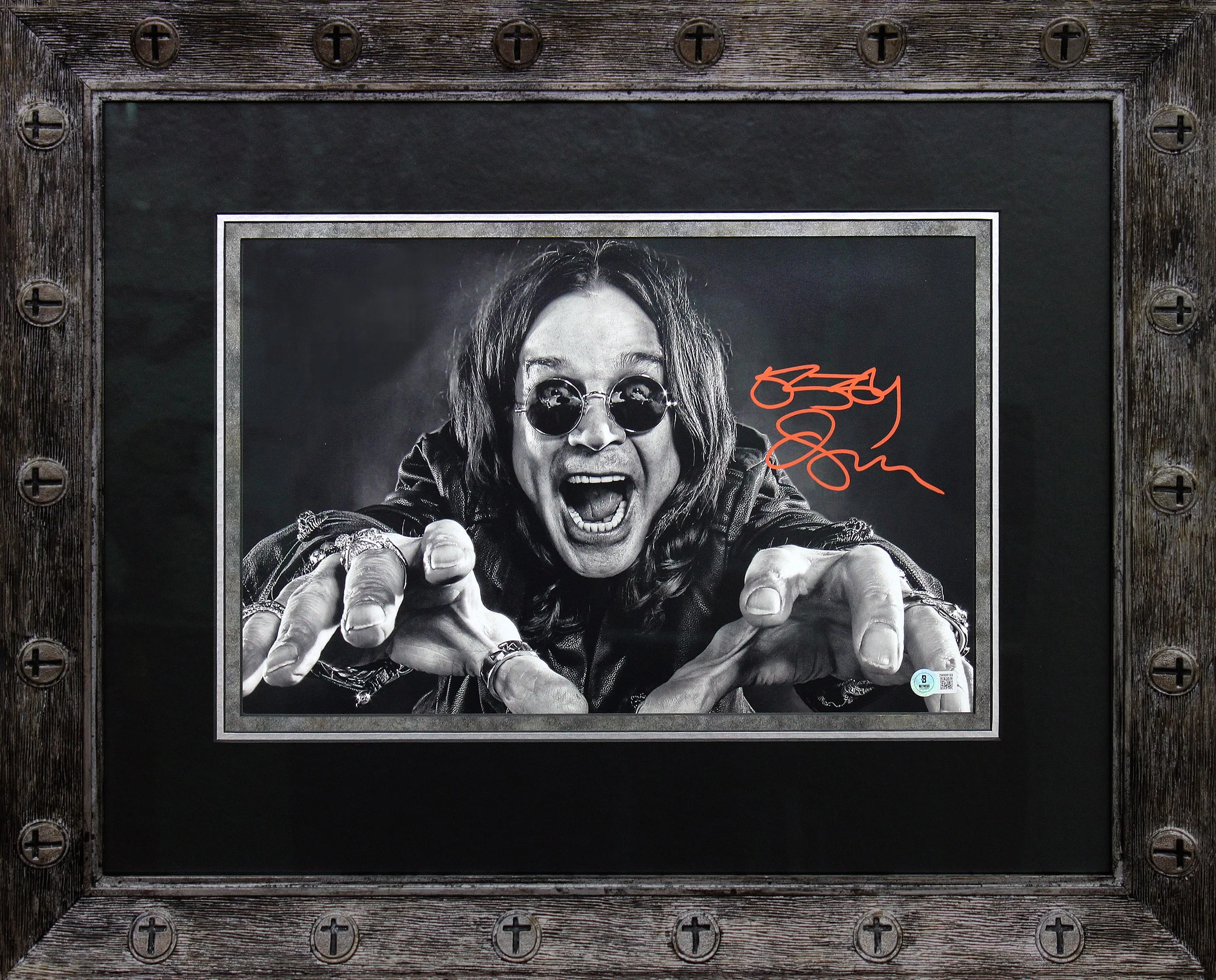 Custom Hand Filded Frame Music