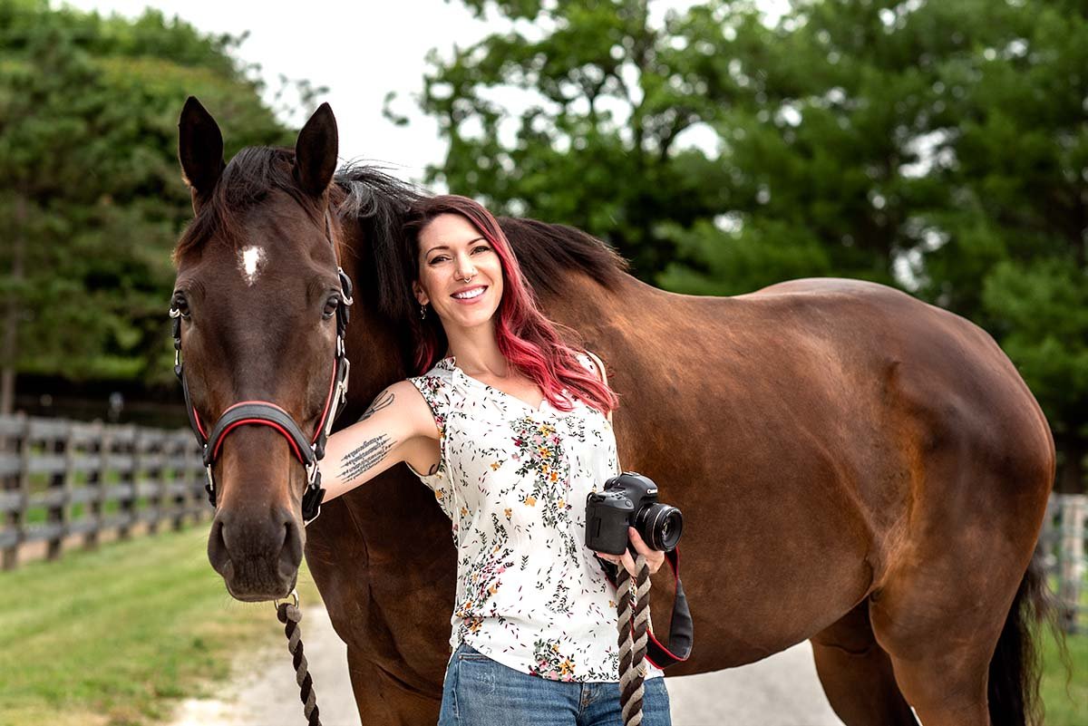 equestrian-photographer-branding-Waukesha-Erin-Beckett.jpg