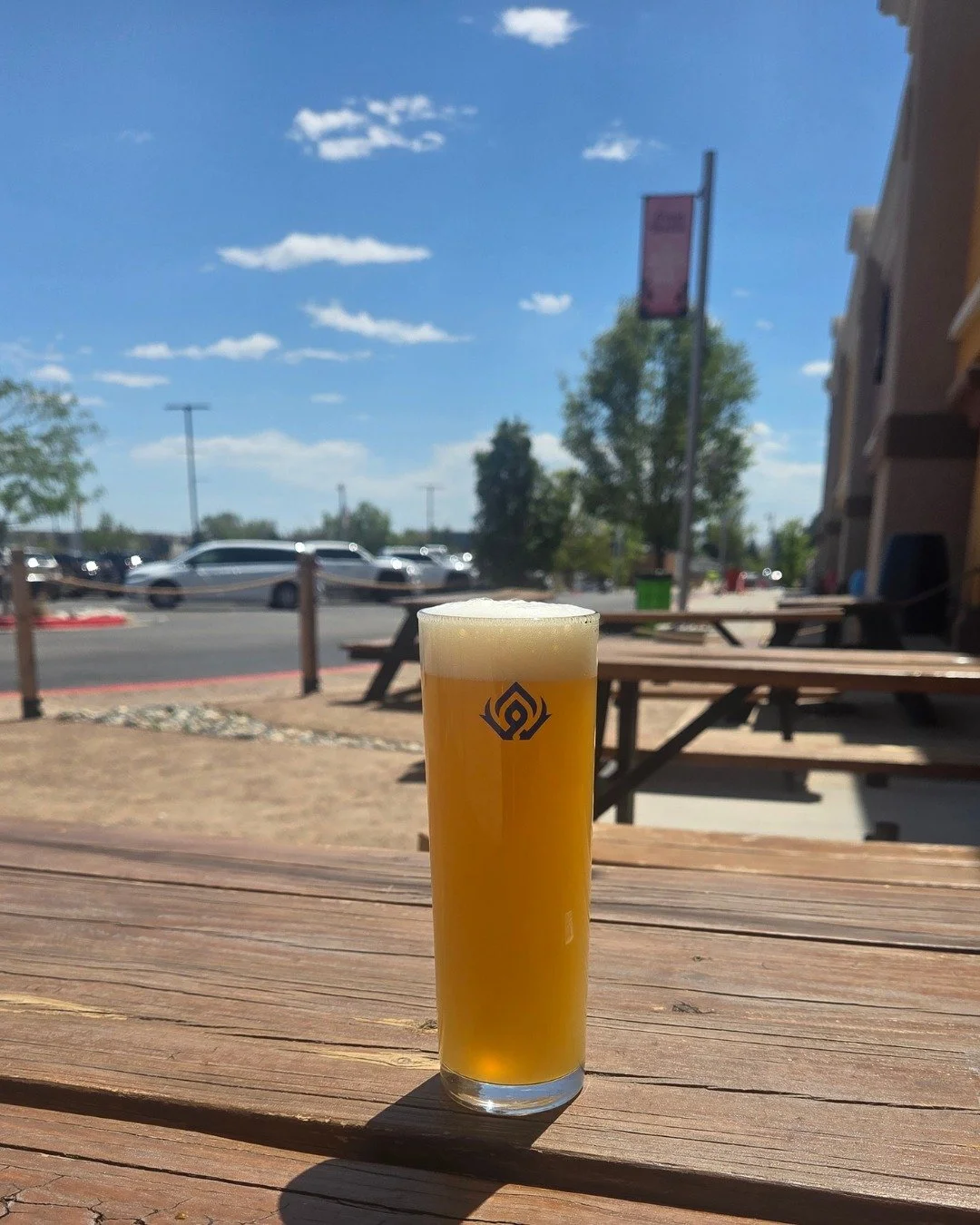 🔥 $5 YOU PICK &rsquo;EM BEERS &ndash; EVERY TUESDAY 🔥
Your beer. Your choice. Your Tuesday.
Hazy? Crispy? Dark? Easy drinking?
Whatever you&rsquo;re feeling, grab any beer for just $5 all day TODAY.
(Excludes barrel-aged beers)
.
.
.
#5YouPickEm
#F