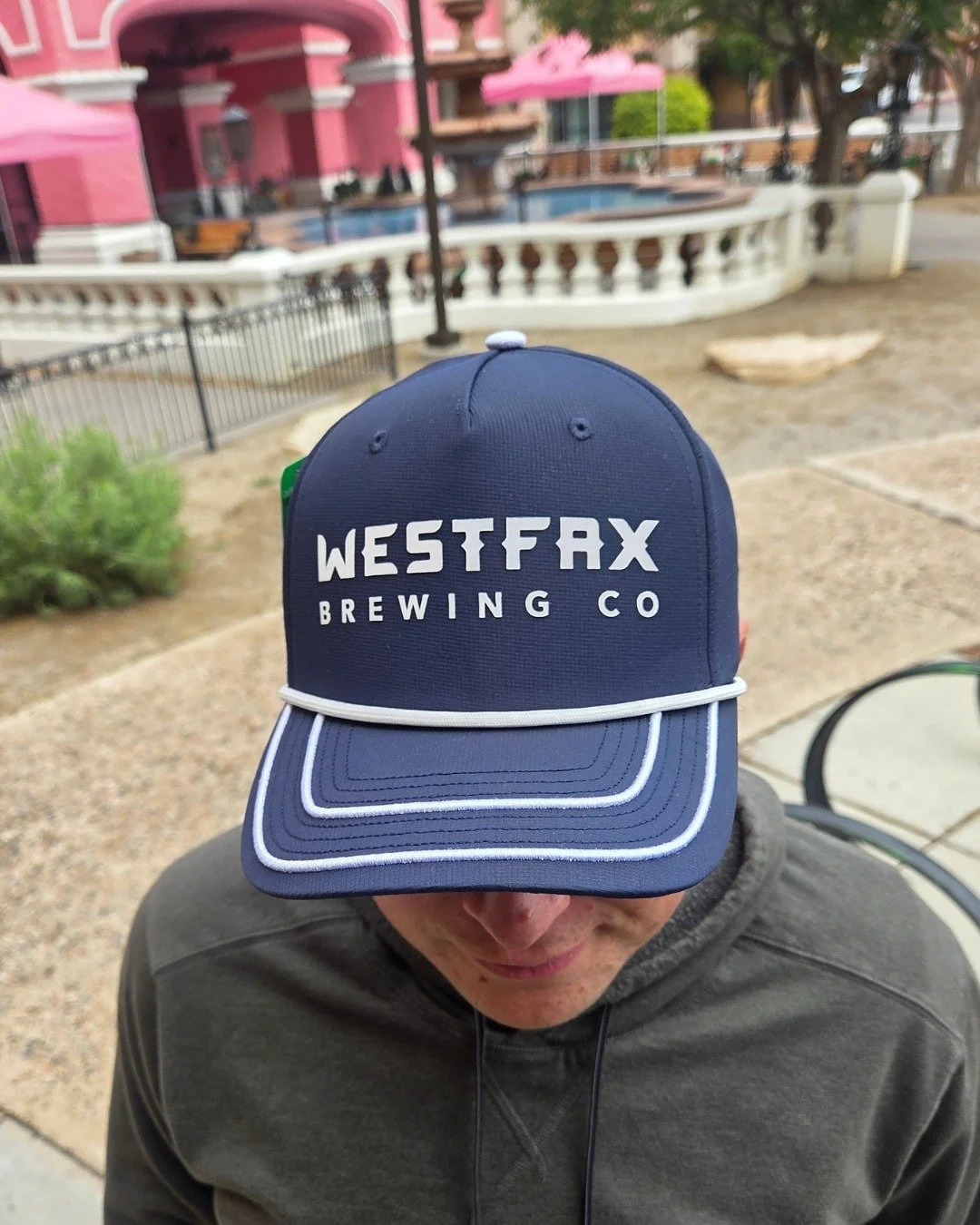 🧢🍻 𝐅𝐑𝐄𝐒𝐇 𝐋𝐈𝐃𝐒 𝐉𝐔𝐒𝐓 𝐋𝐀𝐍𝐃𝐄𝐃 🍻🧢

Bad hair day? Brewery hair? Just wanna look cooler while drinking beer?

We got you 😎

Our new WestFax hats are officially in the taproom and they&rsquo;re looking REAL good 👀🔥

✔️ Fresh new sty