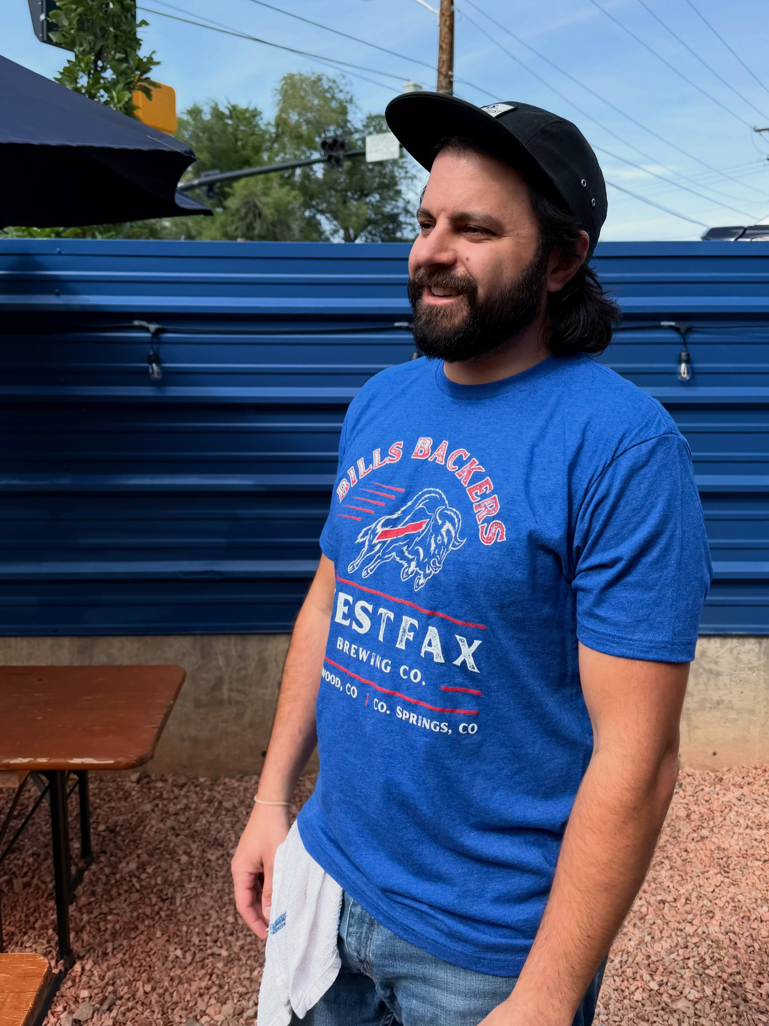 Sunday plans: Football on all day, cold beer, and a taproom reunion with our Bills Mafia 🏈

The Bills are in Houston, and we&rsquo;ll have the game playing on multiple TVs throughout the taproom with sound overhead! 

BILLS @ TEXANS
⏰ Kickoff at 11 