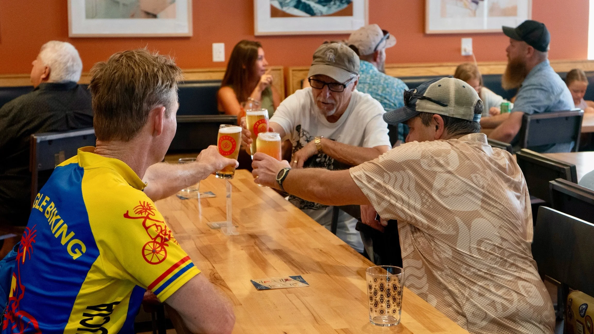 Thursdays are for the Mug Club. 🍻

If you&rsquo;re in the club, you know the drill. Stop by WestFax every Thursday, grab your mug, and enjoy your $5.25 &amp; $6.25 pours with us! 

As always, grab a bite from @pin_txi_wey while you&rsquo;re here. 

