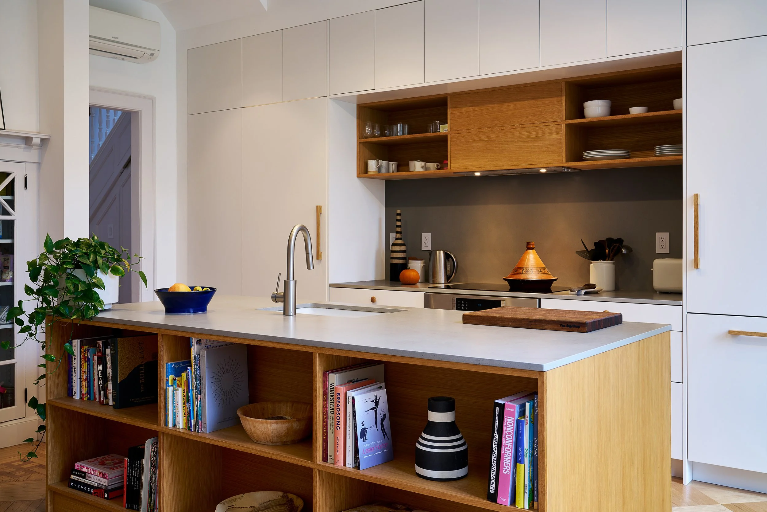 white oak kitchen island