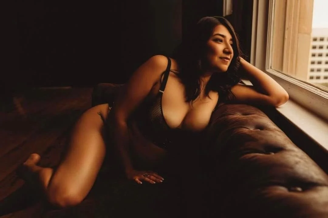 women’s boudoir photography houston
bridal boudoir photographer houston
maternity boudoir houston
plus size boudoir photographer houston
over 40 boudoir photographer houston
confidence boudoir photography houston