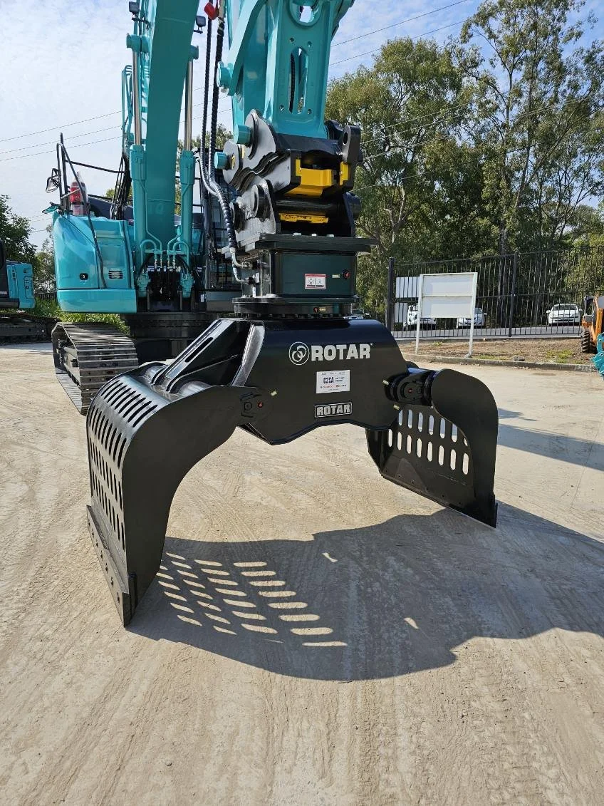 Coast_2_Coast_Excavator_Attachments_2.jpg