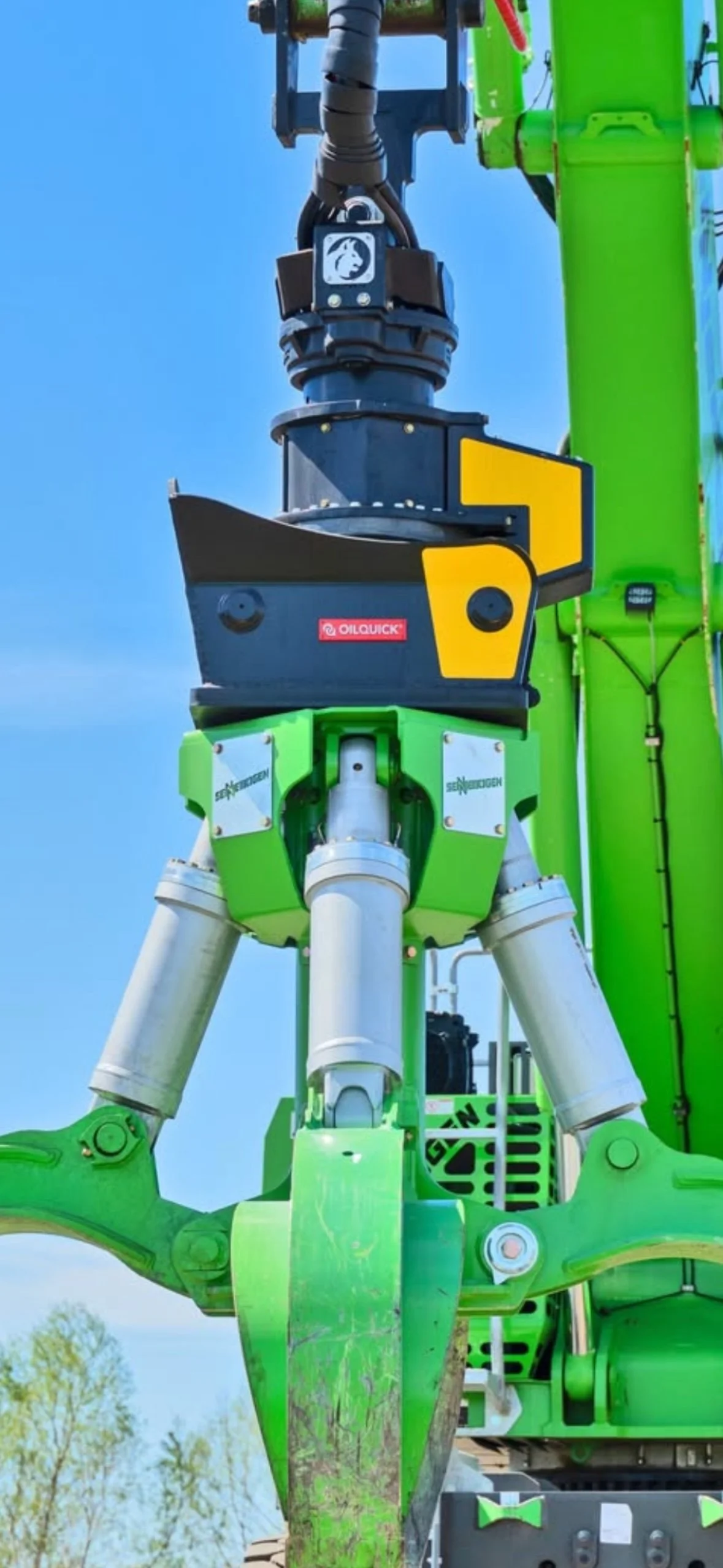 Coast_2_Coast_Excavator_Attachments_17.jpg