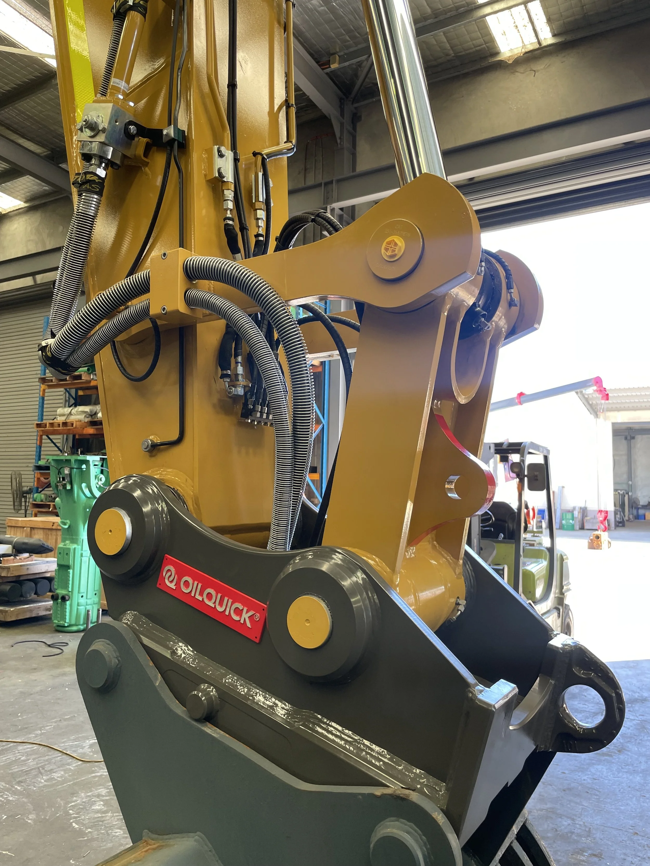 Coast_2_Coast_Excavator_Attachments_6.jpg