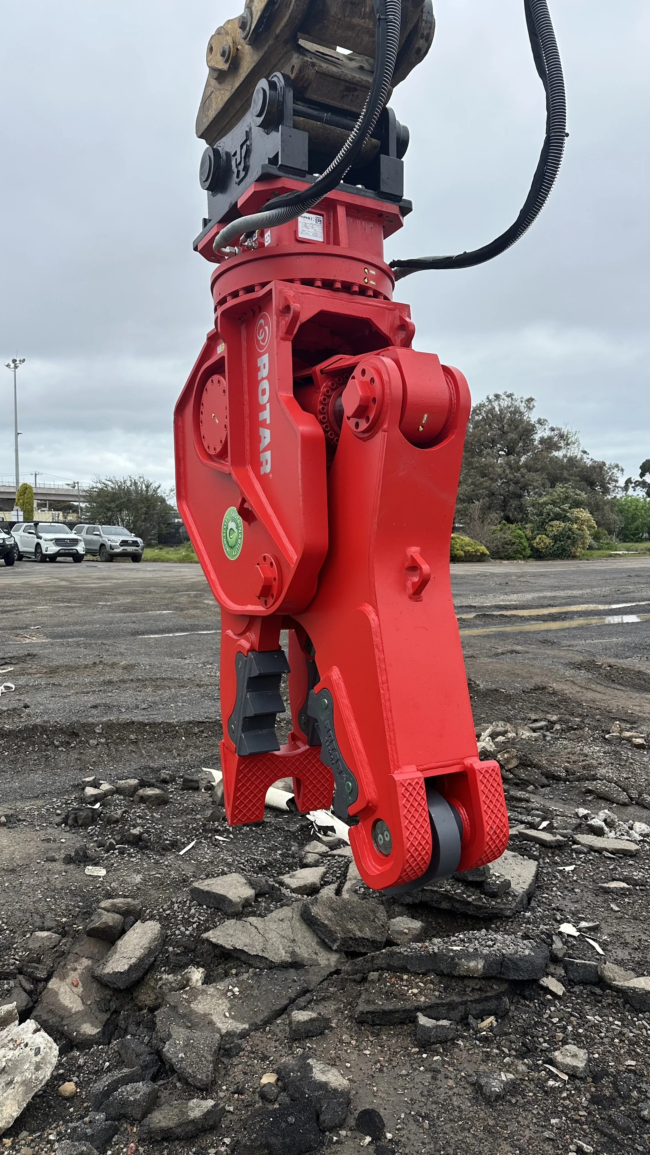 Coast_2_Coast_Excavator_Attachments_9.jpeg