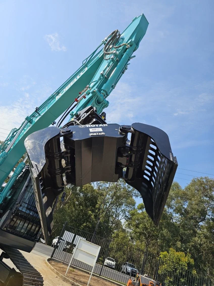 Coast_2_Coast_Excavator_Attachments_1.jpg