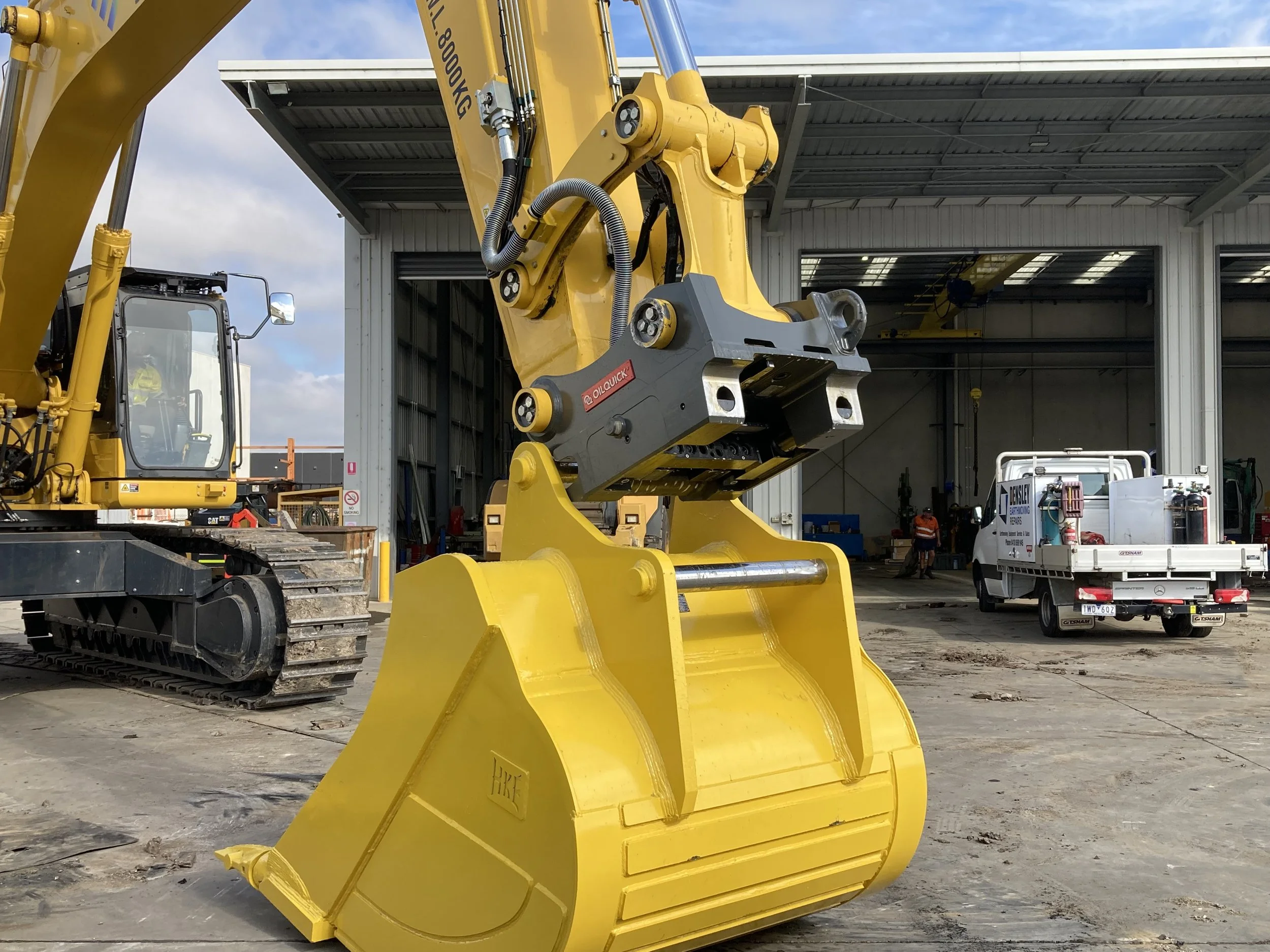 Coast_2_Coast_Excavator_Attachments_5.jpg
