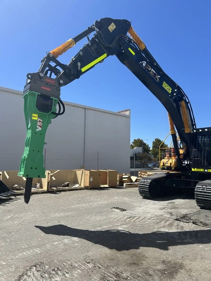 Coast_2_Coast_Excavator_Attachments_15.jpg