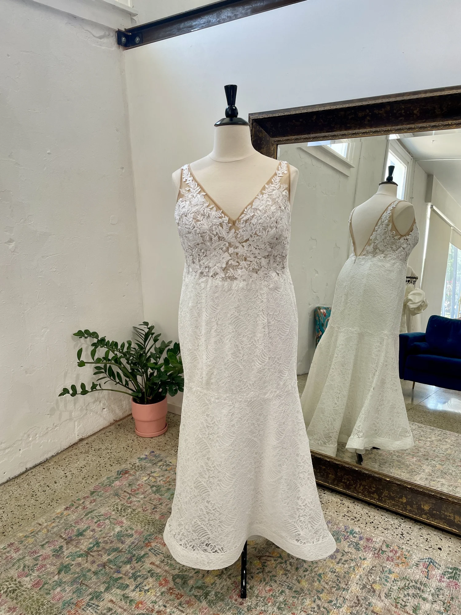 thrift wedding dress My (thrifted) : r/VintageFashion Bridal Consignment | Something Borrowed