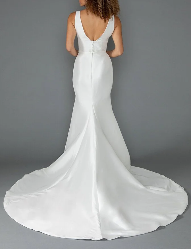 2_-louvienne_olivia-top-john-skirt_back.jpg