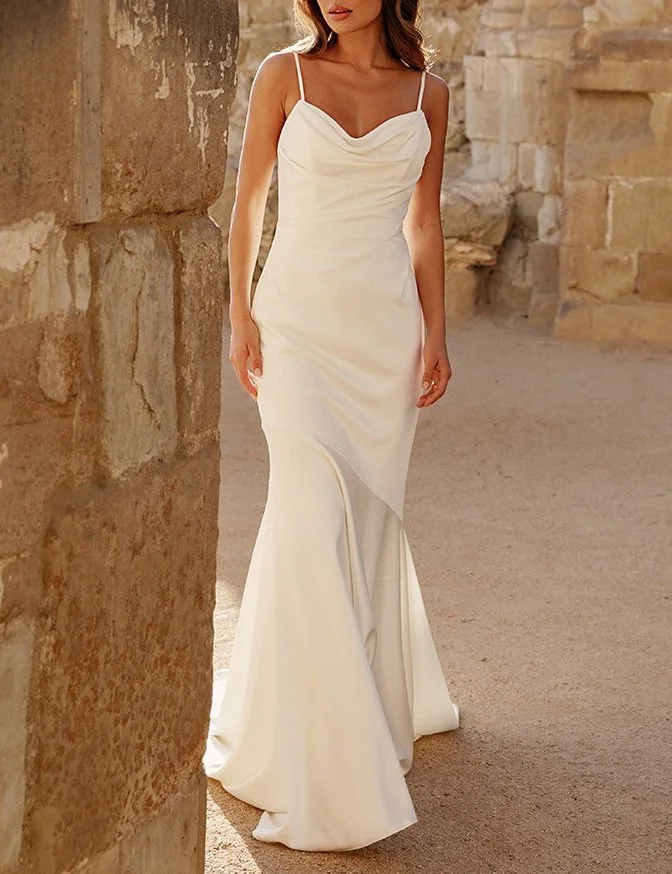 F1669417619456-1.-Louvienne_Cormac_Front.jpg