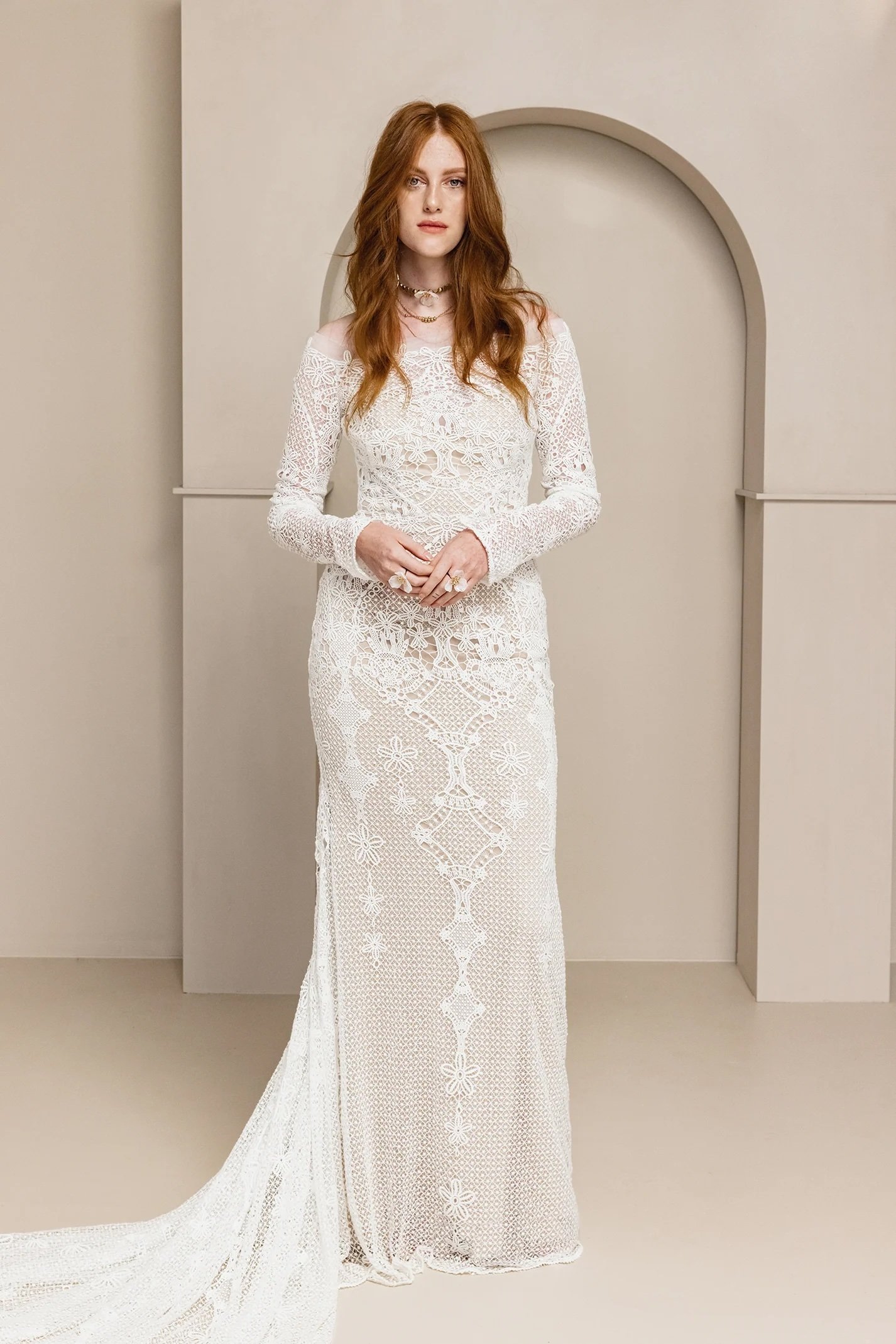Rue-De-Seine-Bridal_Wedding-Dress_Dylan_Clay_03web.jpeg