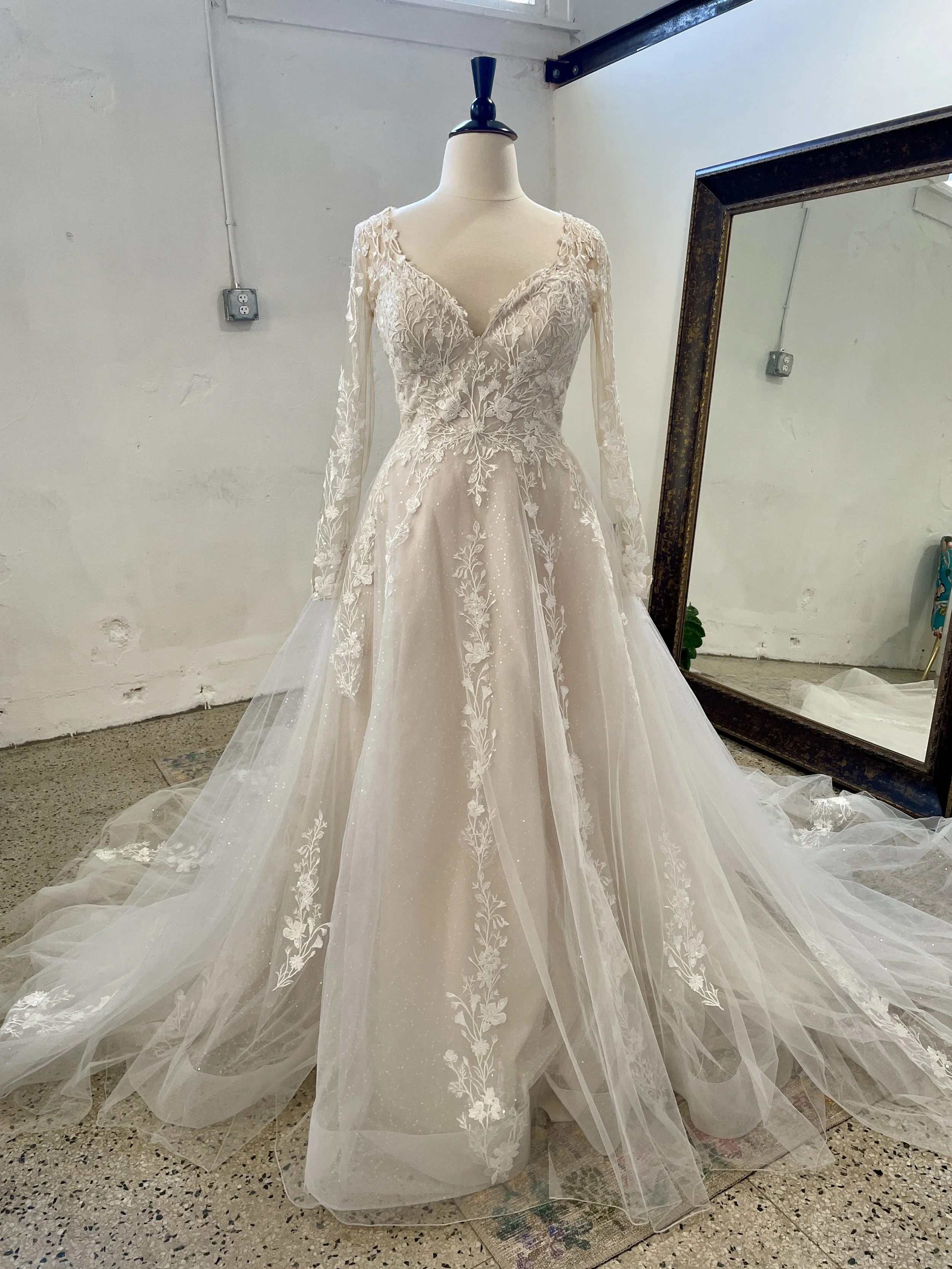 justin alexander | delilah