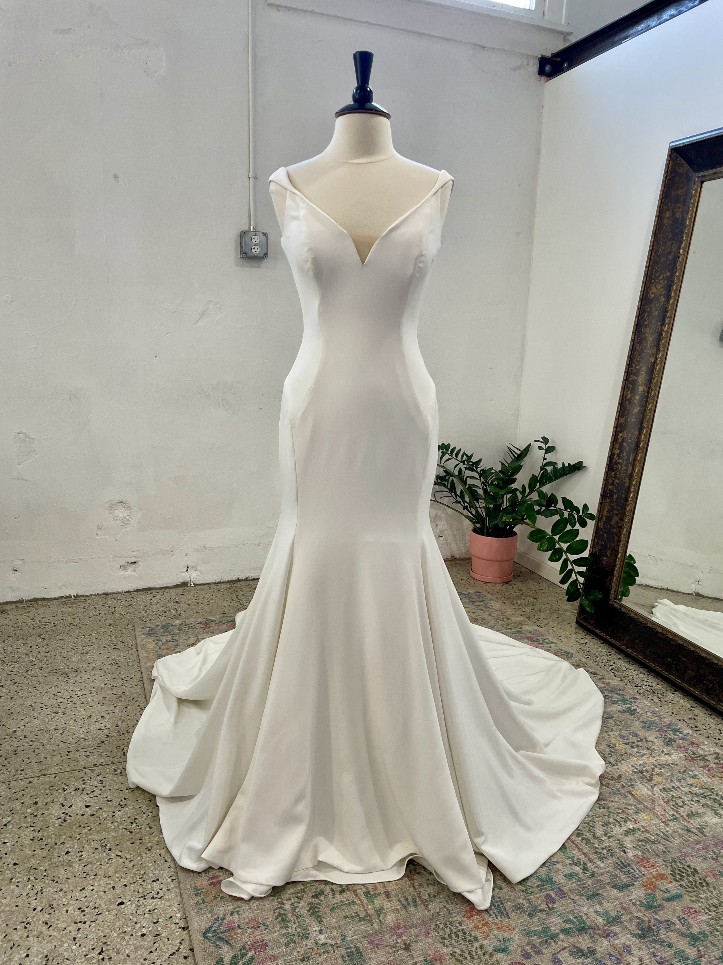 sophia tolli | y11961