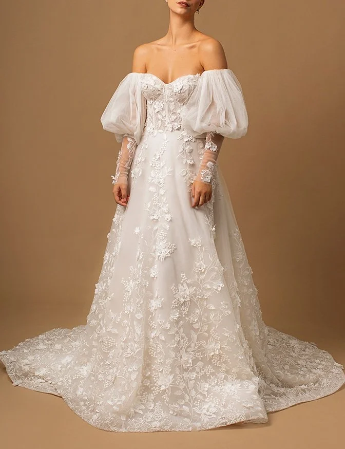 F1669834125591-2.-Adriana-Madrid_Victoria_front.jpg