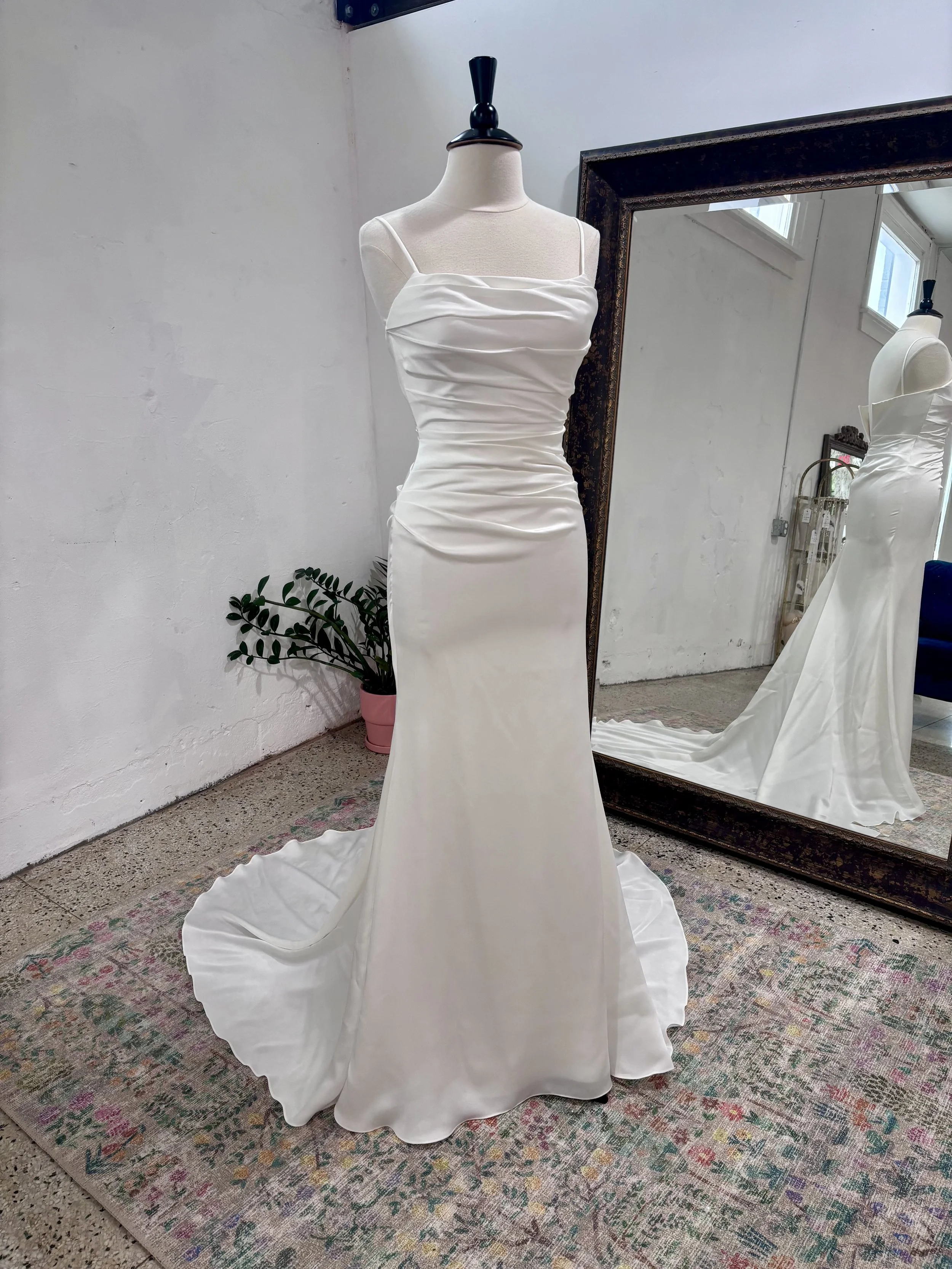 pronovias | betta