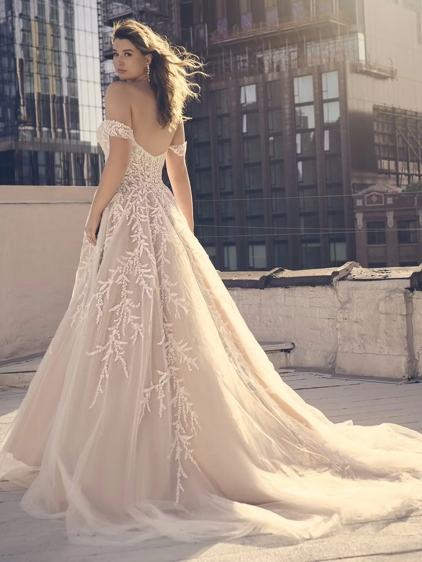 Maggie-Sottero-Oriana-A-Line-Wedding-Dress-23MK113A01-PROMO8-BLS.jpg