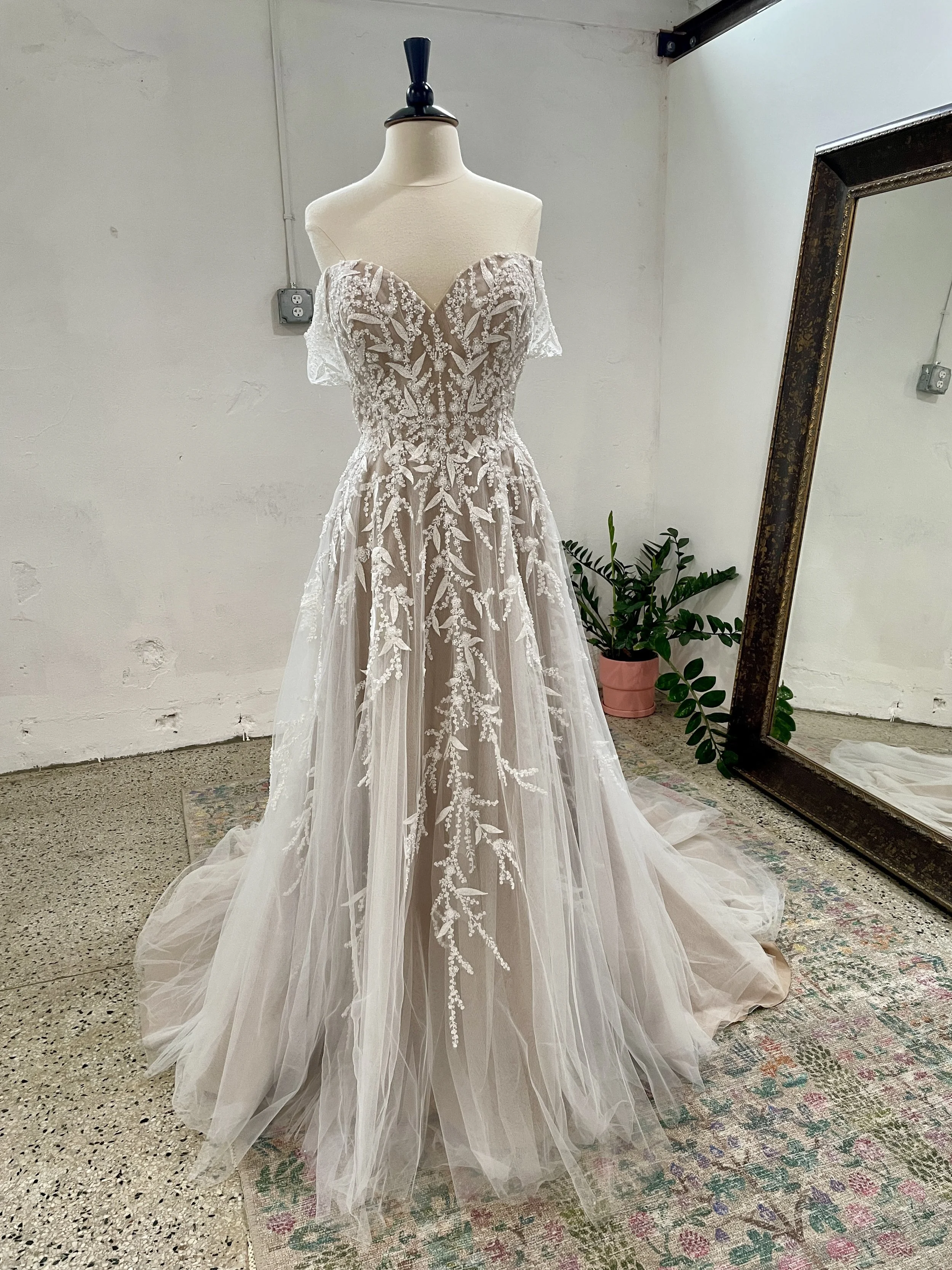 maggie sottero | oriana