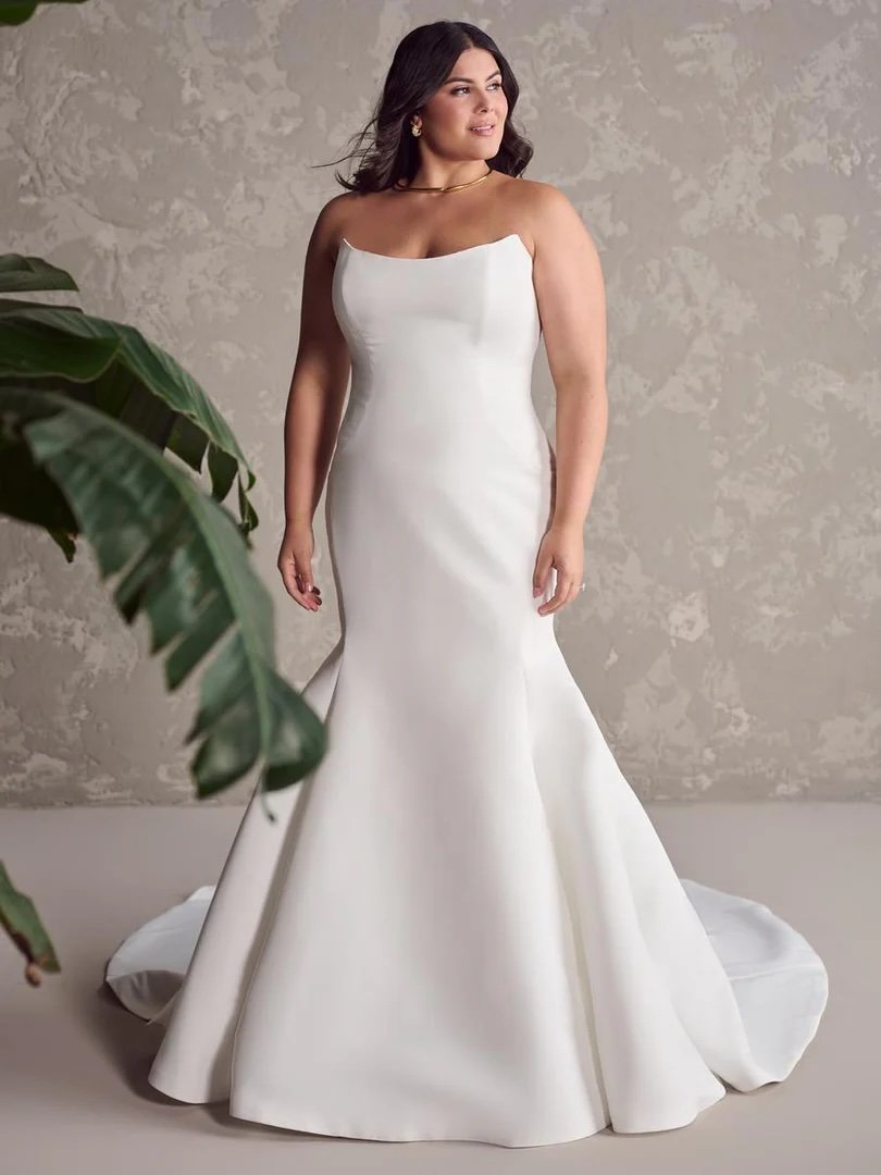 Sottero_and_Midgley_Annika_Fit_and_Flare_Wedding_Dress_24SS168A01_Alt50_DW_Curve_810x.jpeg