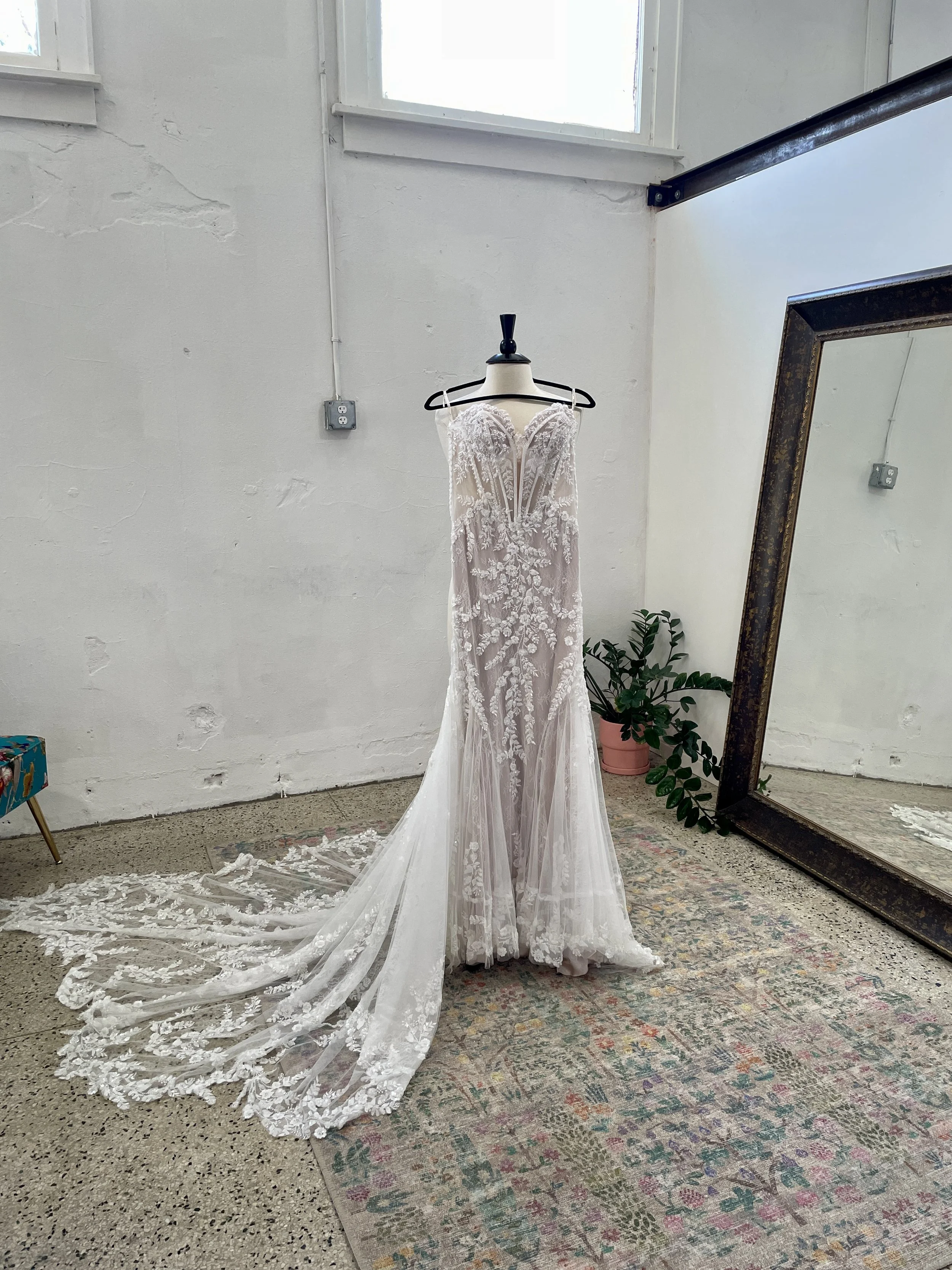 maggie sottero | benjie 