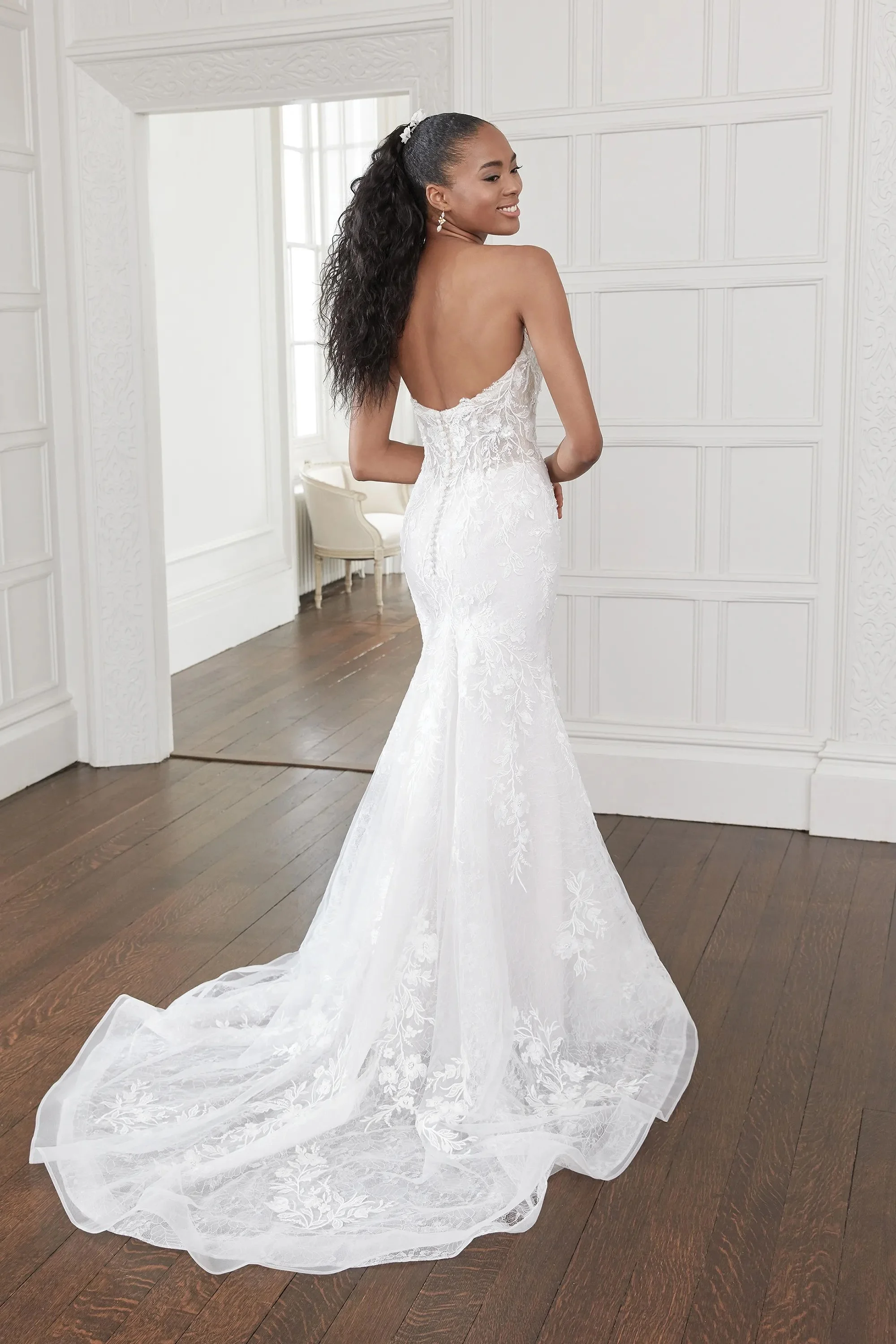44365_FB_Sincerity-Bridal.jpeg