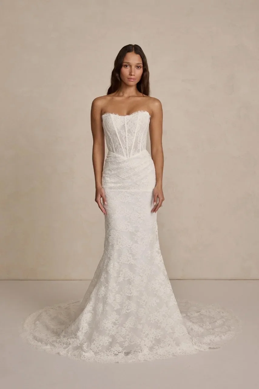 romy-wedding-dress-made-with-love-bridal-dakota-web-6.jpeg