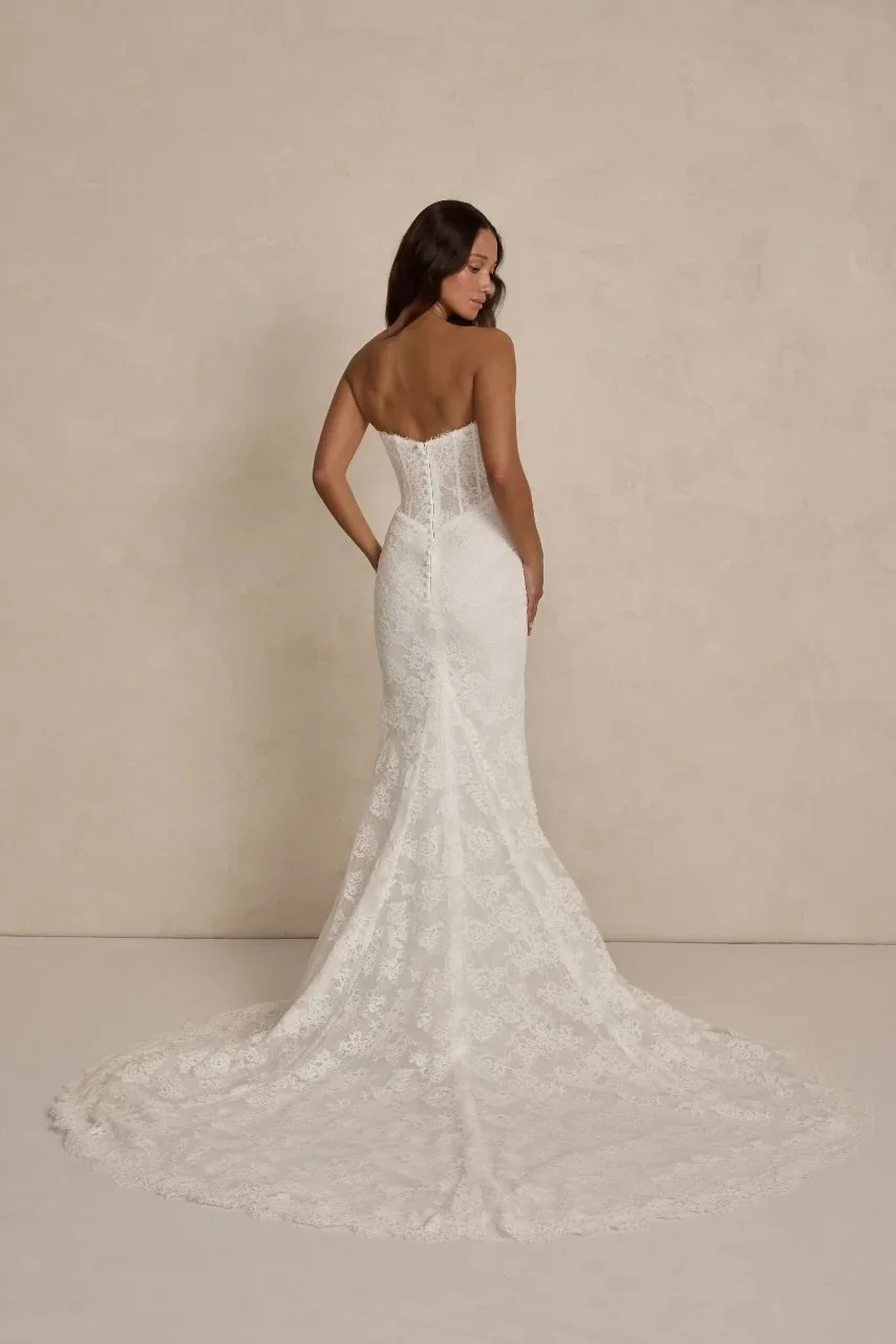 romy-wedding-dress-made-with-love-bridal-dakota-web-9.jpeg