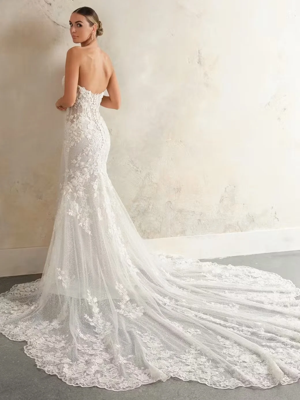 Sottero-and-Midgley-Chesney-Fit-and-Flare-24SK764A01-Alt54-SND.jpg