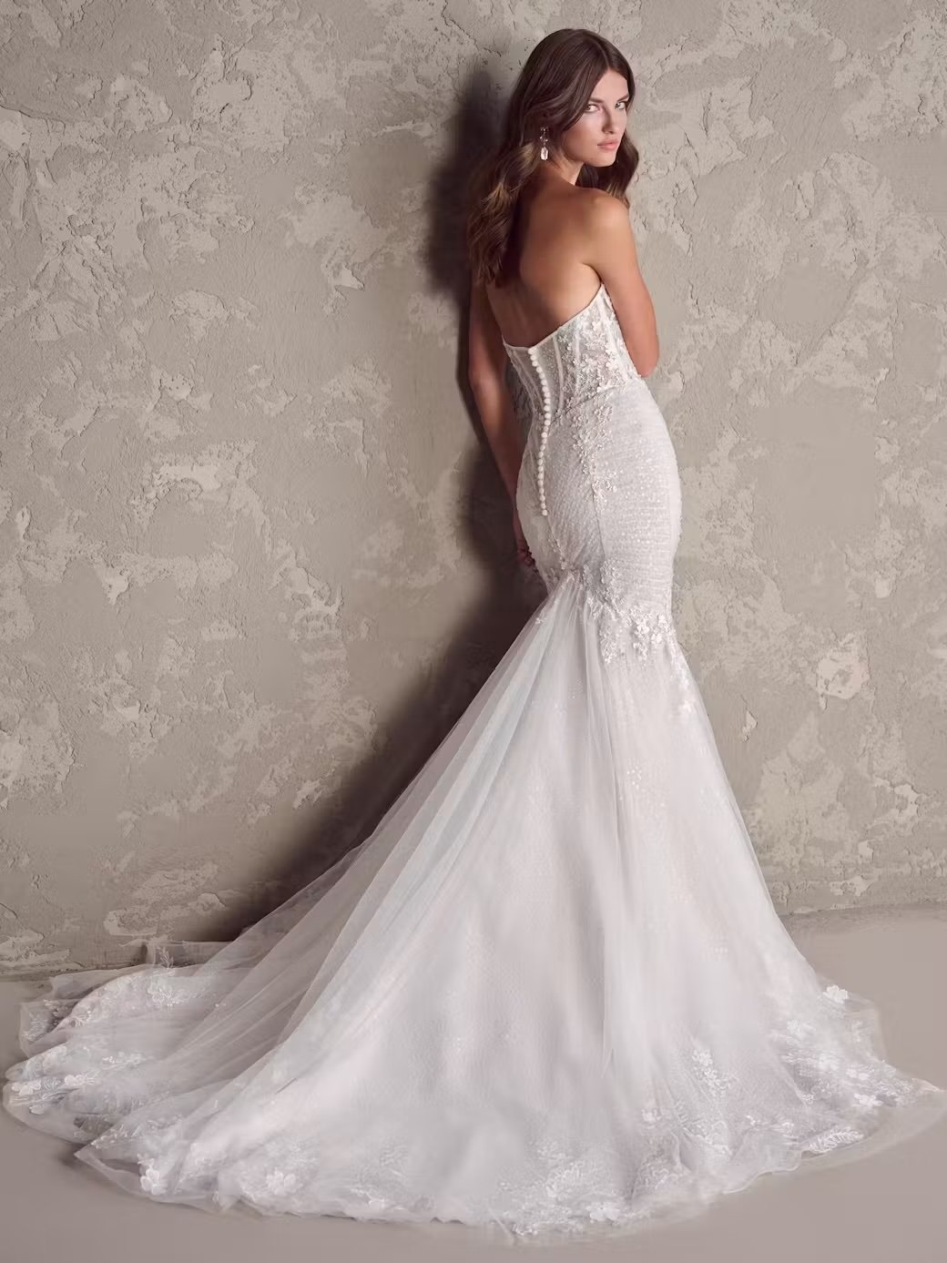 Maggie-Sottero-Lisbon-Fit-and-Flare-Wedding-Dress-24MC173B01-Alt53-MV.jpg