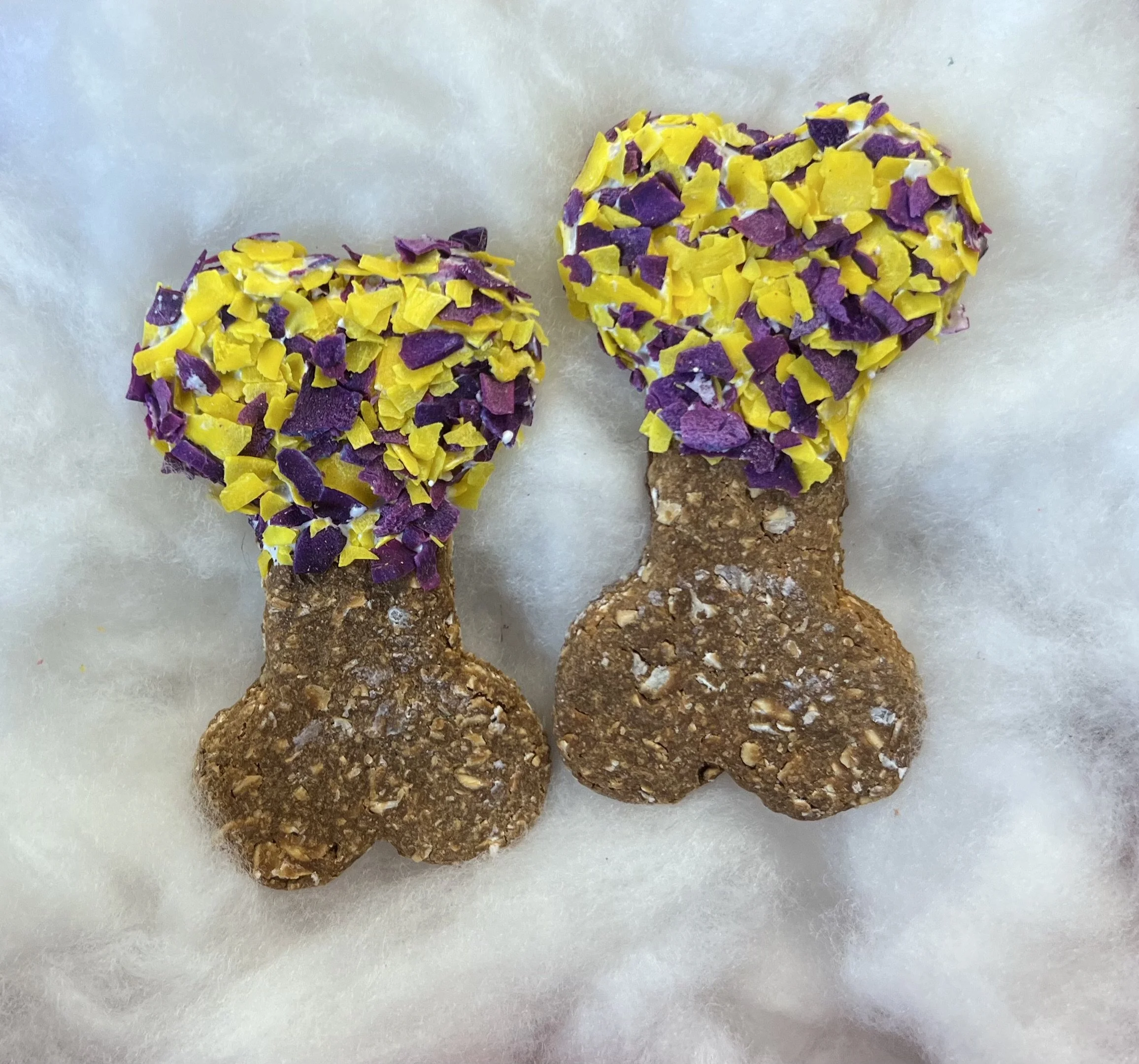 Holiday Pawnola FunFetti Cookee!  5 inches of WOW! 1 per package