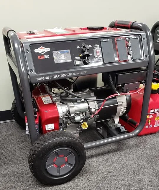 ブリッグス アンド ストラットン発電機インバーター (Briggs and 