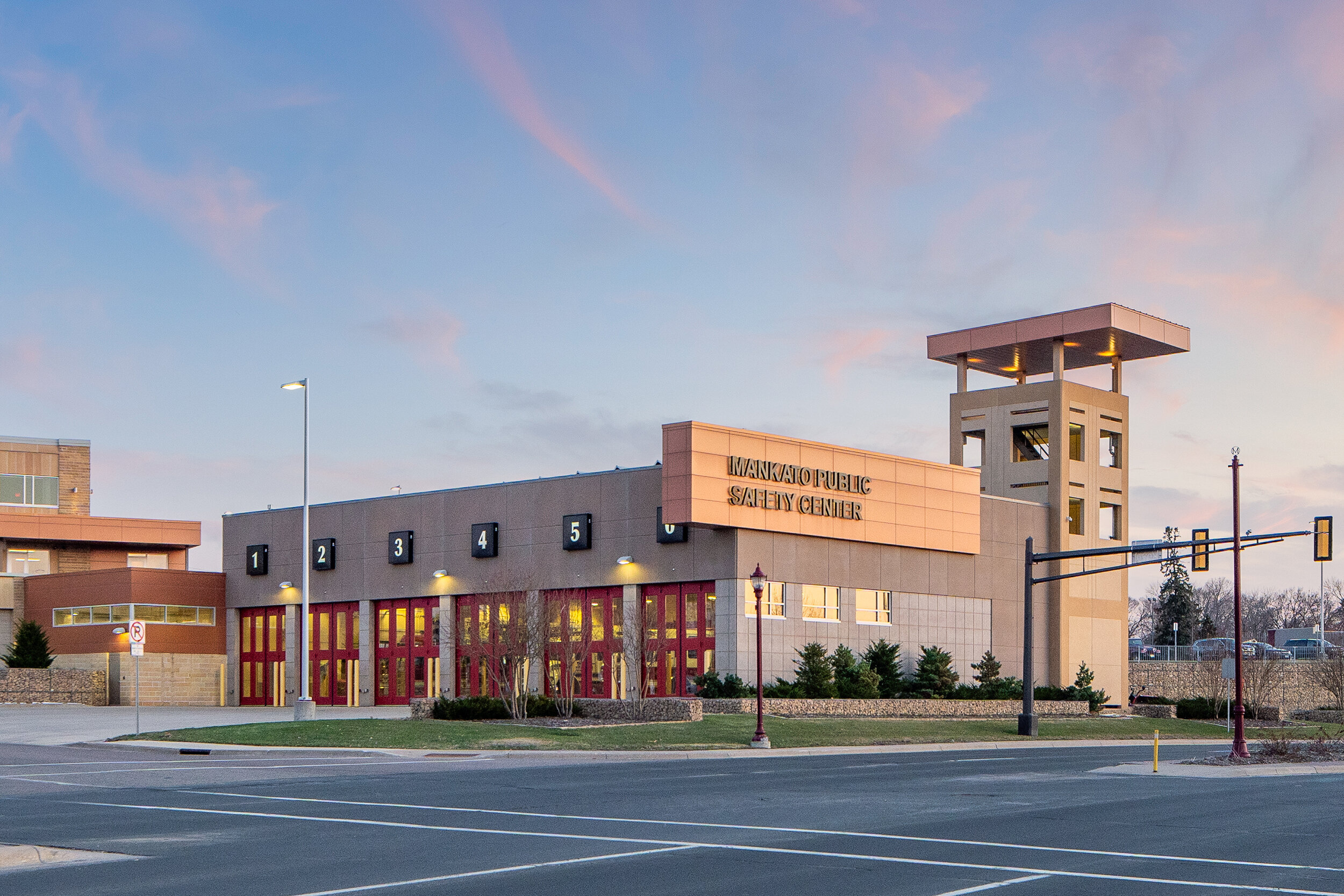 Mankato Public Safety Center by ISG featuring Vetter Stone