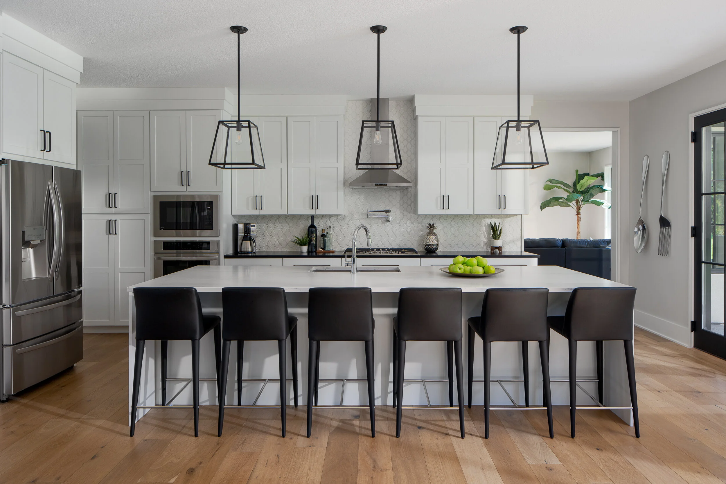 Architectural photography of a contemporary kitchen in Mankato, Minnesota