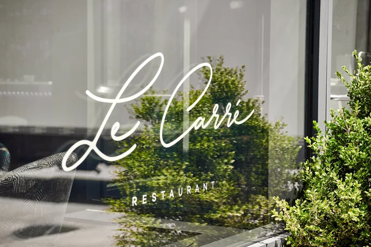 Home Page — Le Carré