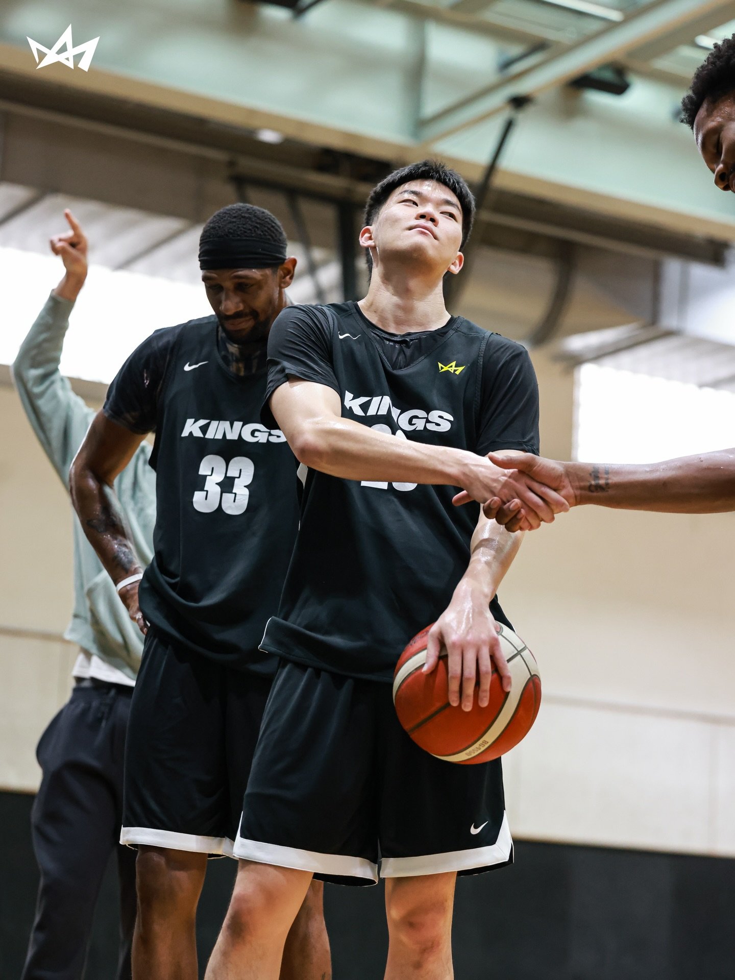 Back to Business. 👑

禁衛軍即刻備戰 😤 接下來下半賽季例行賽 12 場賽事，專注朝向最終目標衝刺 💪

Let&rsquo;s Crown The City ✌️

🎫 3 月新莊城堡門票｜https://reurl.cc/oYEXMl

#NewTaipeiKings
#CrownTheCity
#TheReignDontStop