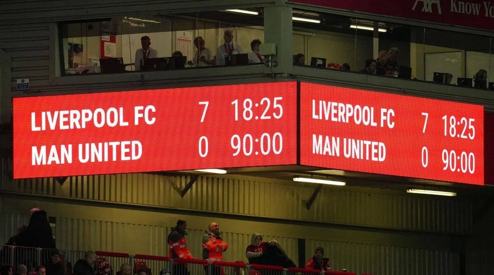 Liverpool batter Manchester United in a historic 7-0 win (Copy)