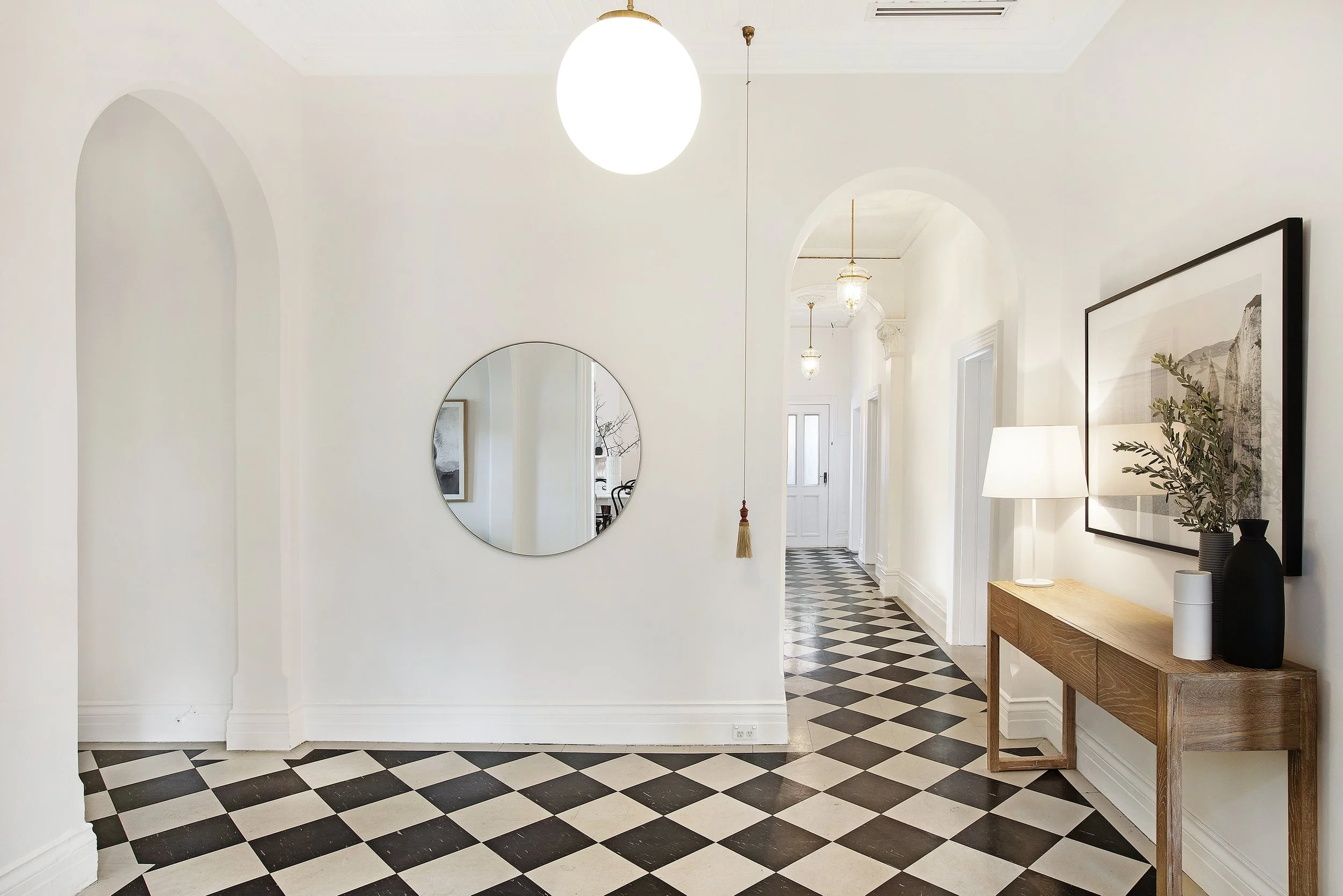Church-St-2-Ashfield-Hallway.jpg