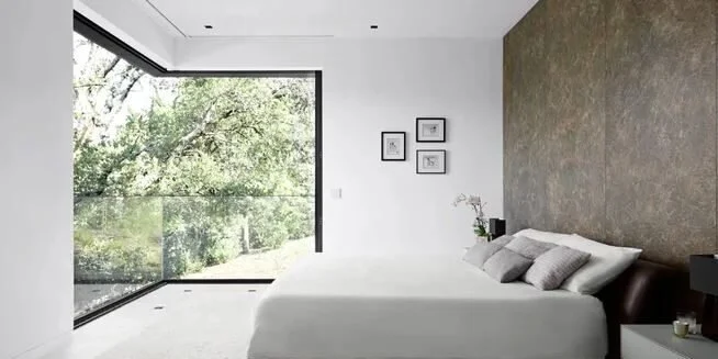 10 DOORS &amp; WINDOWS TO ENSURE YOU GET THE BEST VIEW IN THE HOUSE