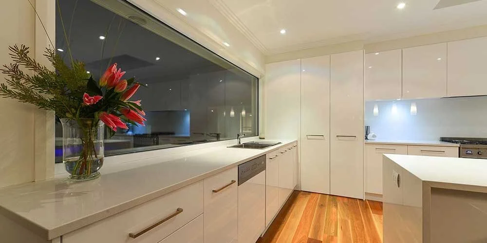 PICKING THE RIGHT KITCHEN SINK