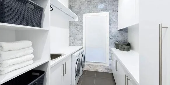 12 TIPS FOR DESIGNING A FAMILY LAUNDRY