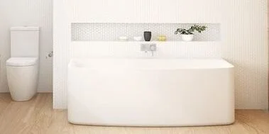 BUILT-IN VS. FREESTANDING BATHS