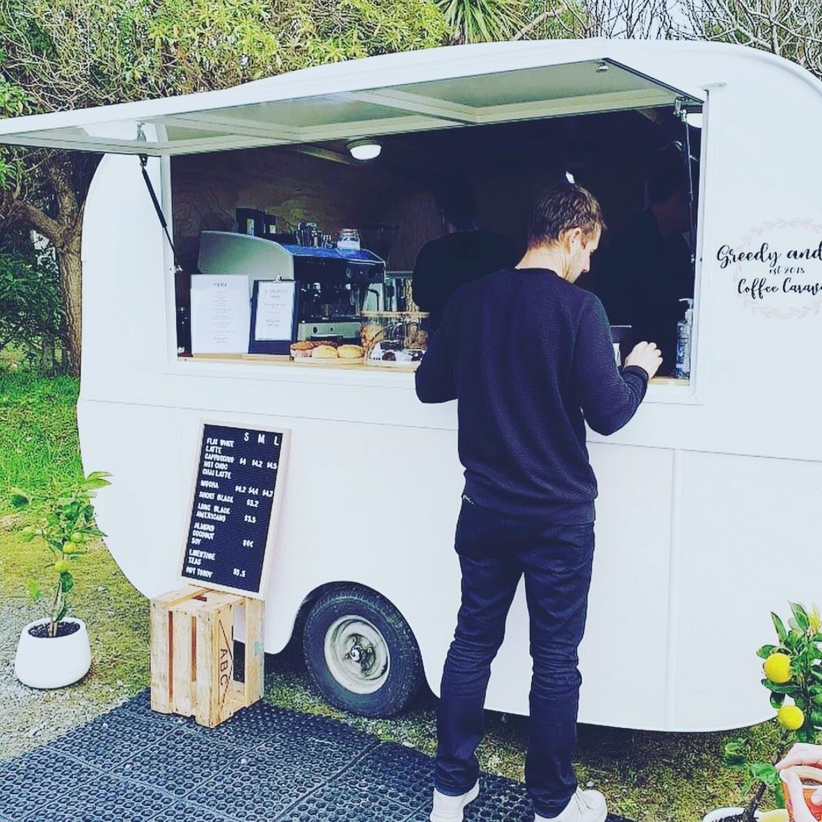 NEW STOCKIST ALERT!!!!!

The beautiful Renee ( I hope I got her name correct, the wind was howling and I couldn&rsquo;t hear properly) from @greedy_and_co coffee cart was handed our light and fluffy sourdough crumpets this morning for the gorgeous we