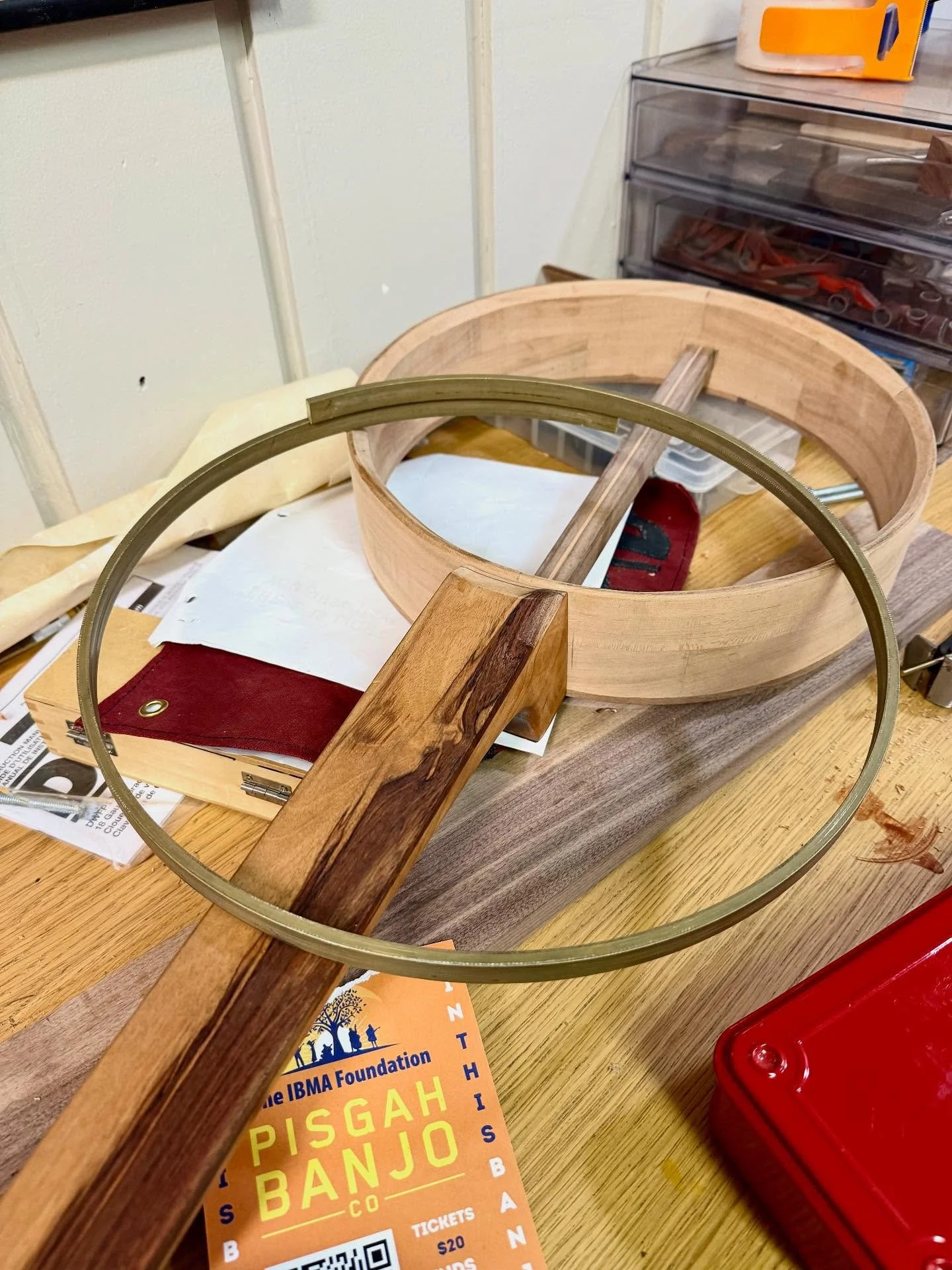 This week&rsquo;s adventure involves learning how to make tension hoops&hellip;
