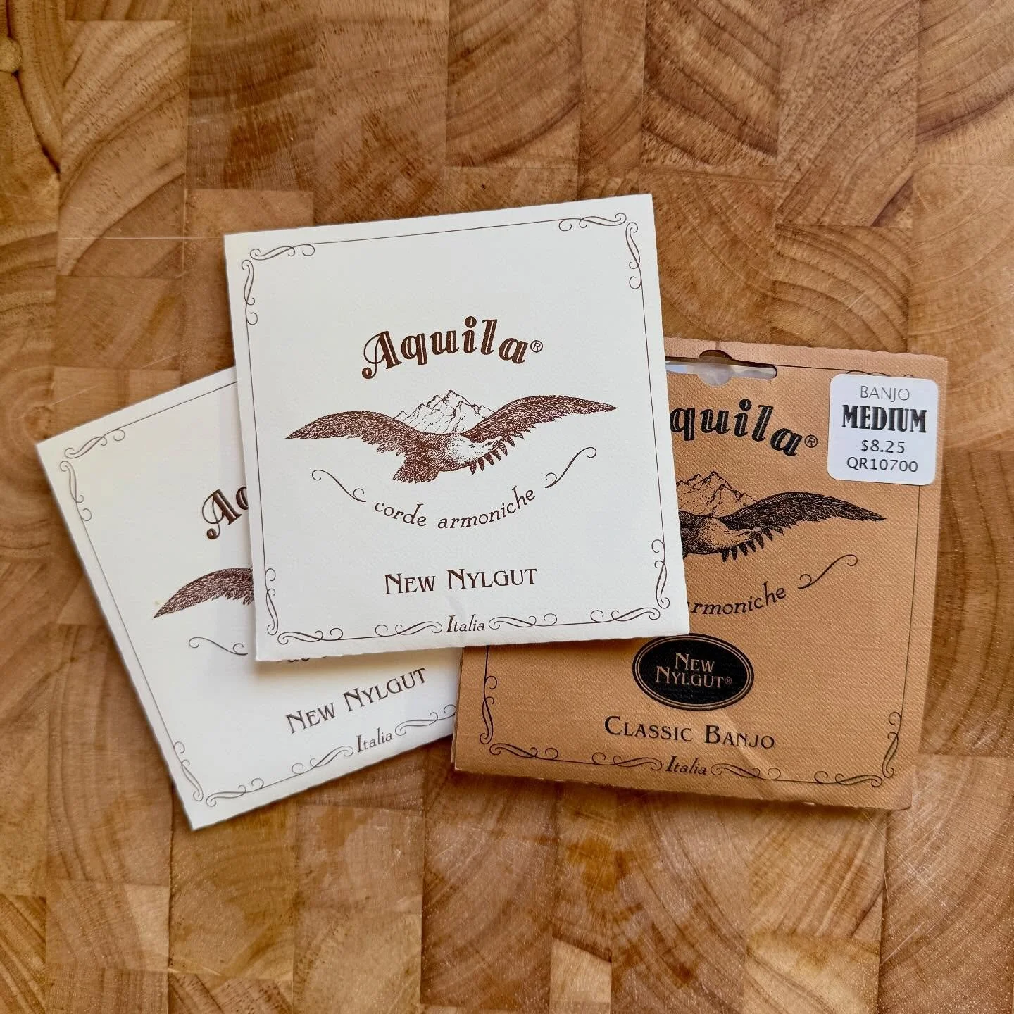 Holy cow!  I just got a few sets of Aquila &lsquo;historical banjo&rsquo; strings, not to be confused with their &lsquo;classic&rsquo; banjo set. The improvement in tone with these historics (wound 4th) is absolutely incredible. I kinda can&rsquo;t b