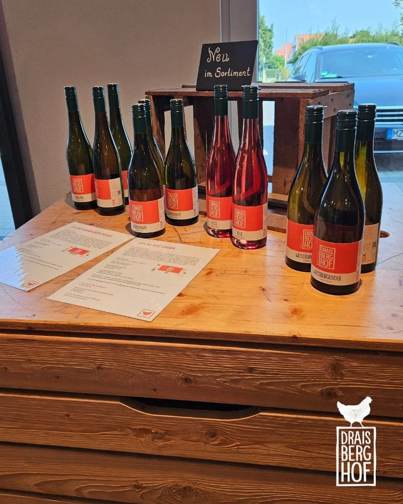 OBSTHOF NICKOLAUS // Wusstet Ihr eigentlich, dass Ihr Euch auch au&szlig;erhalb der Veranstaltungssaison auf dem Draisberghof mit unseren Weinen eindecken k&ouml;nnt? Unser Weinl&auml;dchen, das Rechenzentrum hat nach telefonischer Absprache jederzei