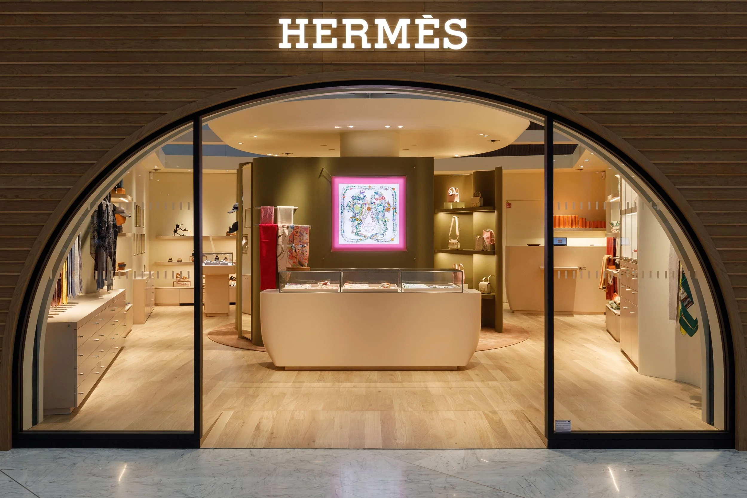 HERMÈS Boutique Aéroport CDG, Paris