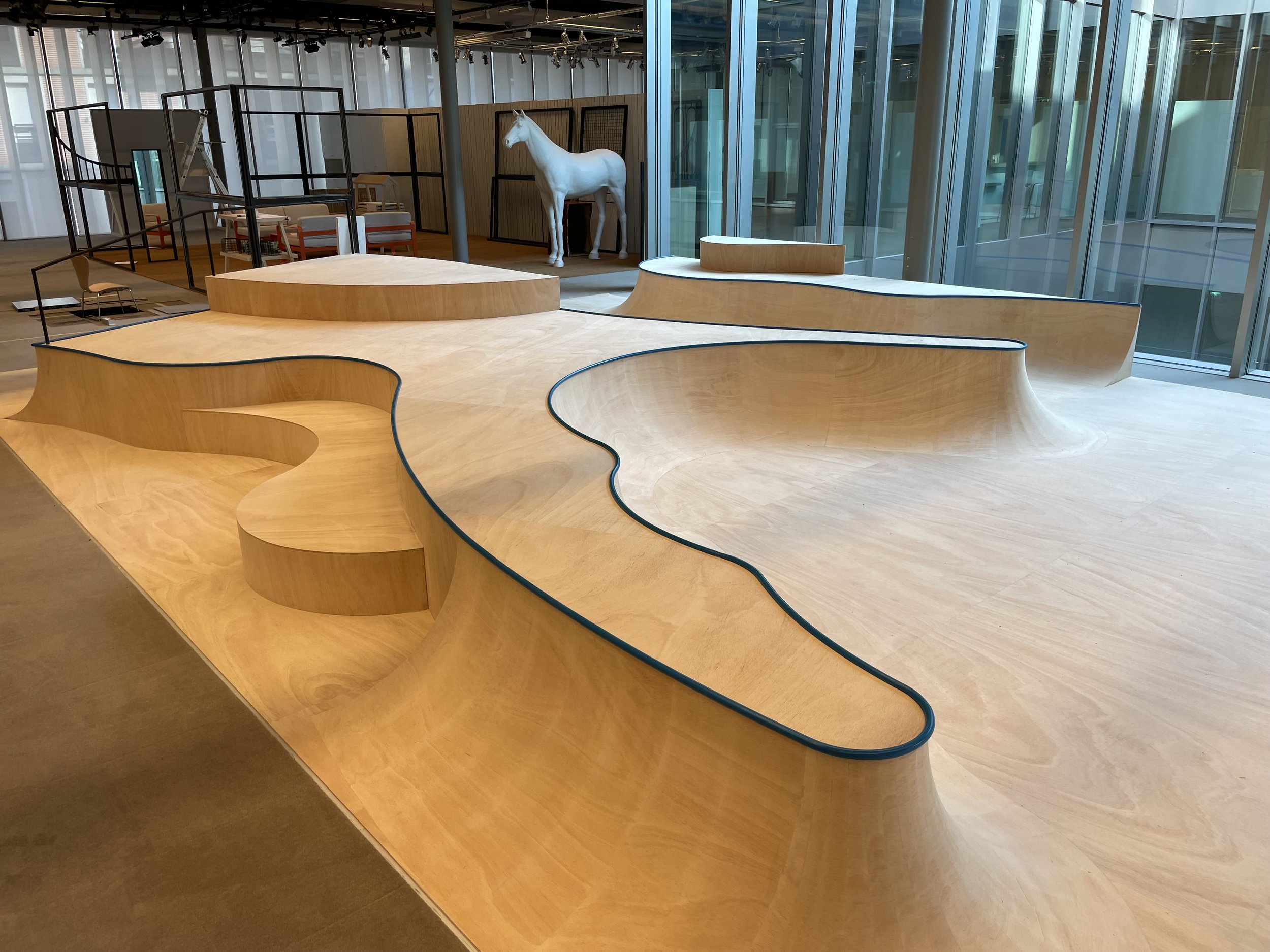 HERMÈS Skate park Cuir, Paris